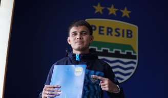 PERSIB Perpanjang Kontrak Rezaldi Hehanussa Hingga 2026