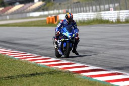 Pasc Lockdwon Pebalap MotoGP Berlatih di Sirkuit Cataluna