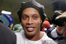 Berikan Jaminan Rp 25 Miliar, Ronaldinho Segera Bebas
