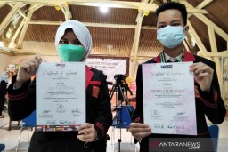 Teliti Kefir dari Susu Kambing, Dua Pelajar di Kudus Raih Medali Emas