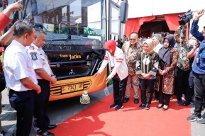 Kedapatan Naikkan Jemaah Asing, PPIH Kembalikan Supir ke Syarikah