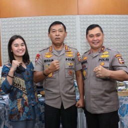 Kapolda Jatim yang Baru Punya Putri Anggota DPR