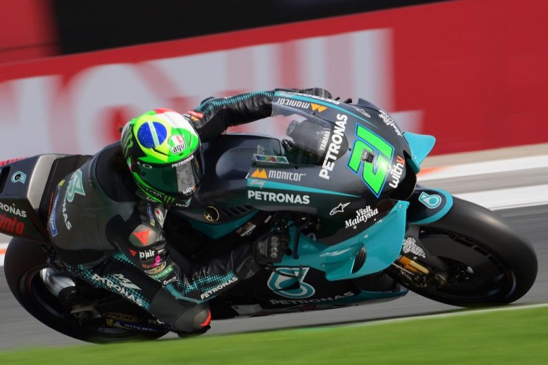 Pebalap Petronas Yamaha Franco Morbidelli saat sesi latihan Grand Prix Valencia di sirkuit Ricardo Tormo, Valencia pada 13 November 2020 waktu setempat. ANTARA/AFP/Lluis Gene.

