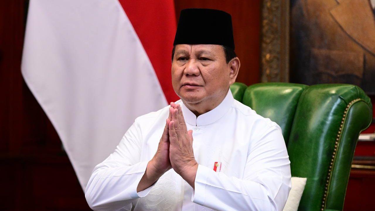 Menyambut Hari Raya Idulfitri 1446 Hijriah, Presiden Republik Indonesia, Prabowo Subianto, menyampaikan ucapan selamat kepada umat Islam di seluruh Indonesia dan dunia.