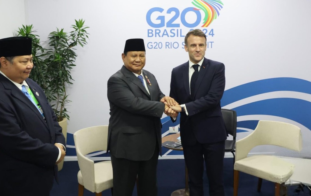 Presiden Prabowo Perkuat Hubungan Bilateral dengan Presiden Macron di KTT G20 Brasil