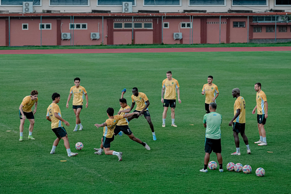 Punggawa Bajol Ijo saat menjalani sesi latihan di Lapangan Thor, (Persebaya)