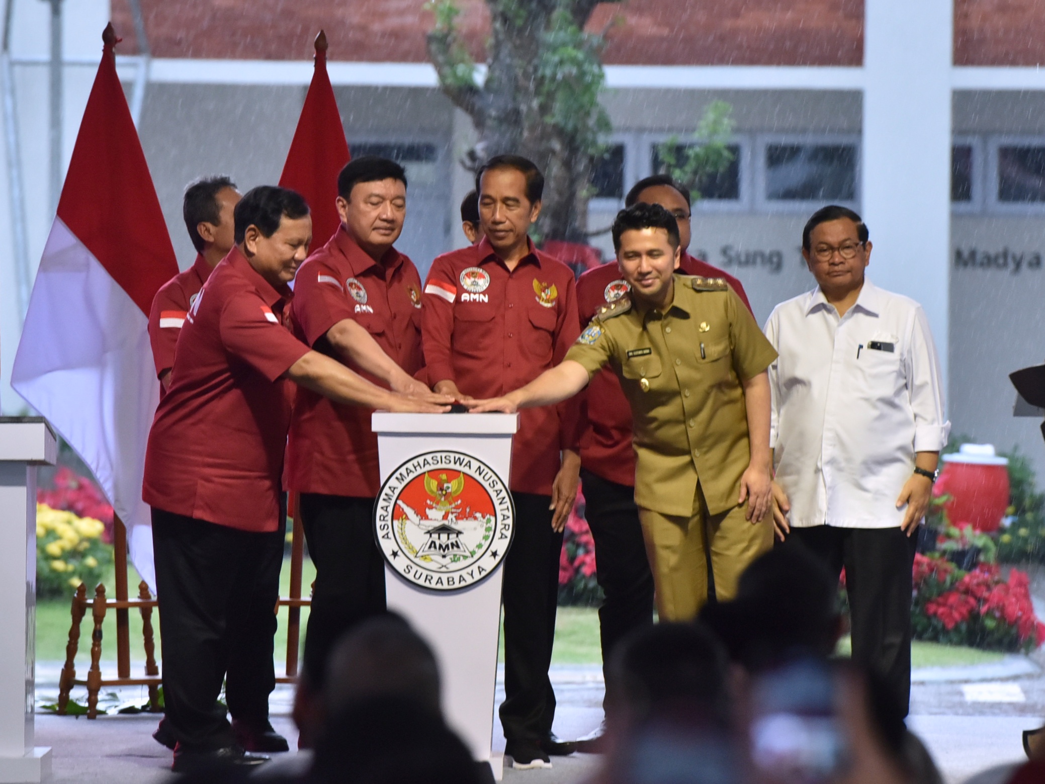 Presiden Jokowi meresmikan AMN Surabaya, Selasa (29/11/2022). (Foto: Humas Setkab/Oji)

