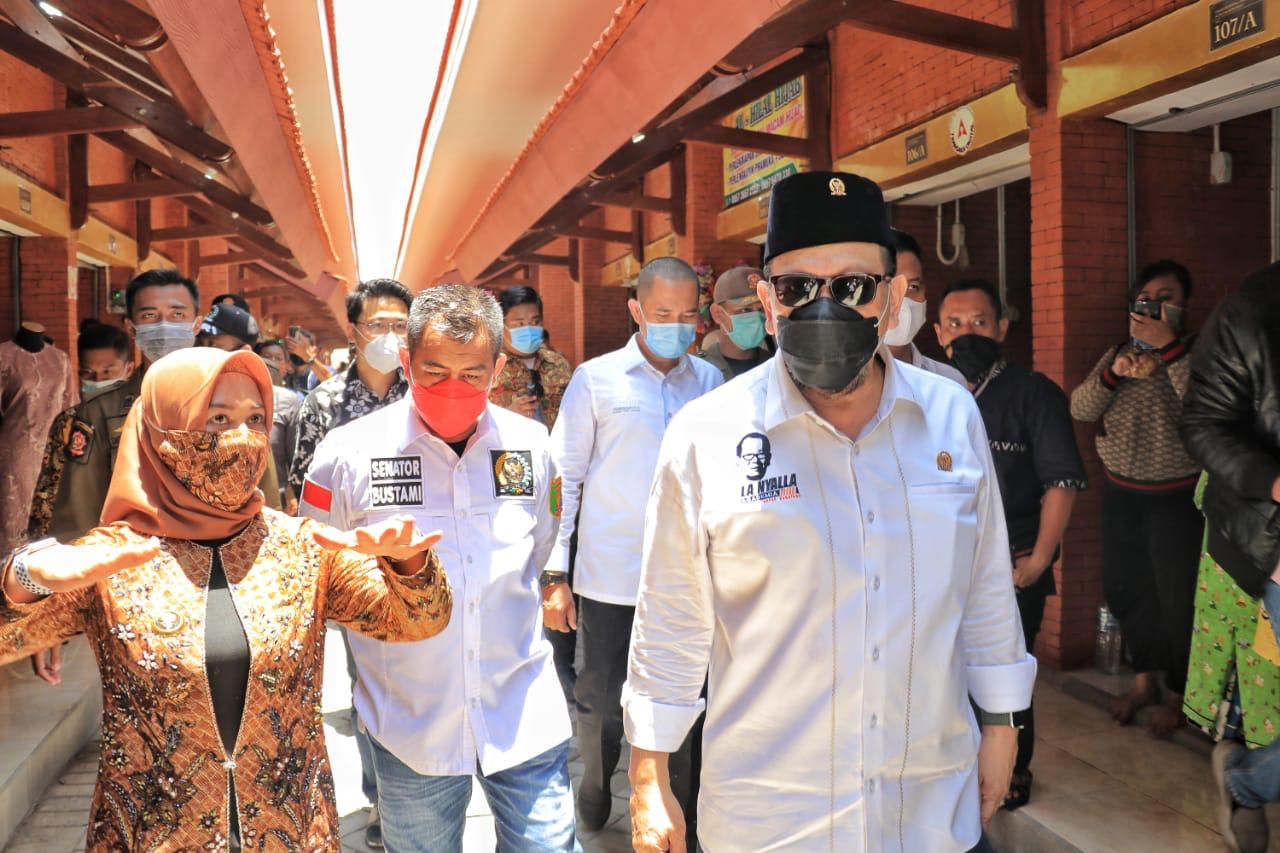 Ketua DPD RI AA LaNyalla Mahmud Mattalitti (kanan). ist