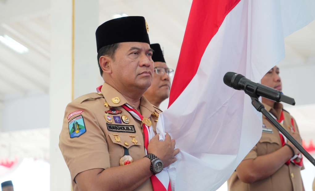 Penjabat (Pj.) Bupati Pasuruan, Nurkholis yang juga menjabat sebagai Ketua Majelis Pembimbing Cabang Gerakan Pramuka Pasuruan saat Pelantikan Pengurus Majelis Pembimbing Cabang (MABICAB) Gerakan Pramuka Pasuruan Masa Bakti 2024-2025