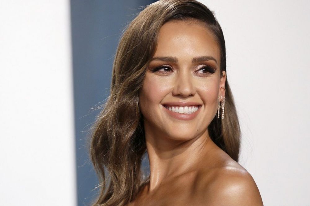 Jessica Alba Bintangi Trigger Warning, Sutradaranya Orang Indonesia