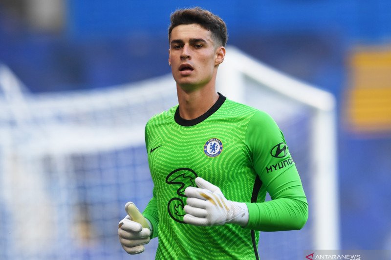 Kiper Chelsea asal Spanyol Kepa Arrizabalaga. (Pool via REUTERS/NEIL HALL)