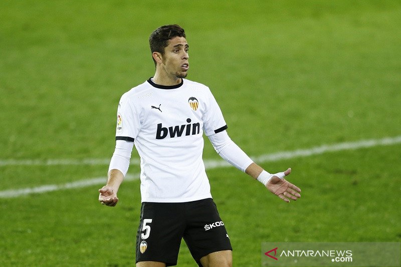Bek Valencia Kelahiran Brazil ingin Bela Timnas Spanyol