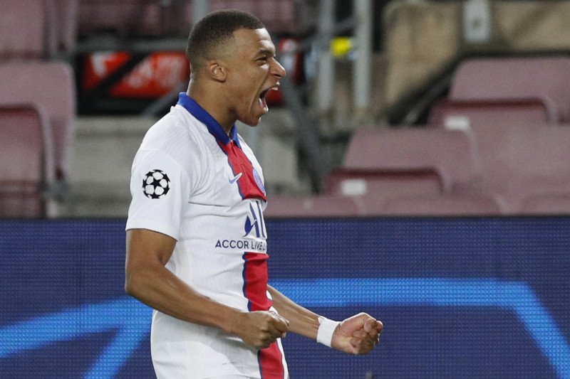 Menteri Olahraga Prancis Desak Mbappe Tetap di PSG