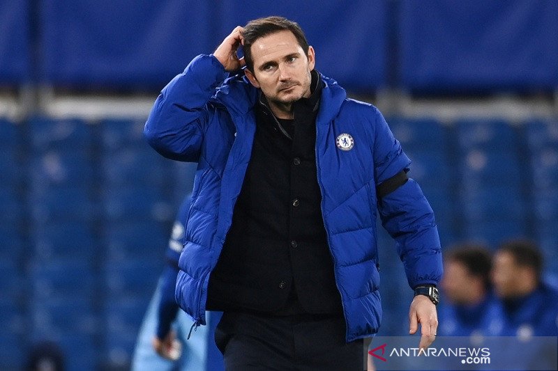 Frank Lampard Dipecat Chelsea