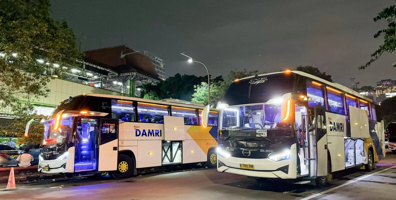 Dalam upaya meningkatkan aksesibilitas transportasi bagi masyarakat, Perum DAMRI kembali menghadirkan promo bertajuk PAYDAY yang memberikan potongan harga tiket hingga 20 persen untuk seluruh rute perjalanan.