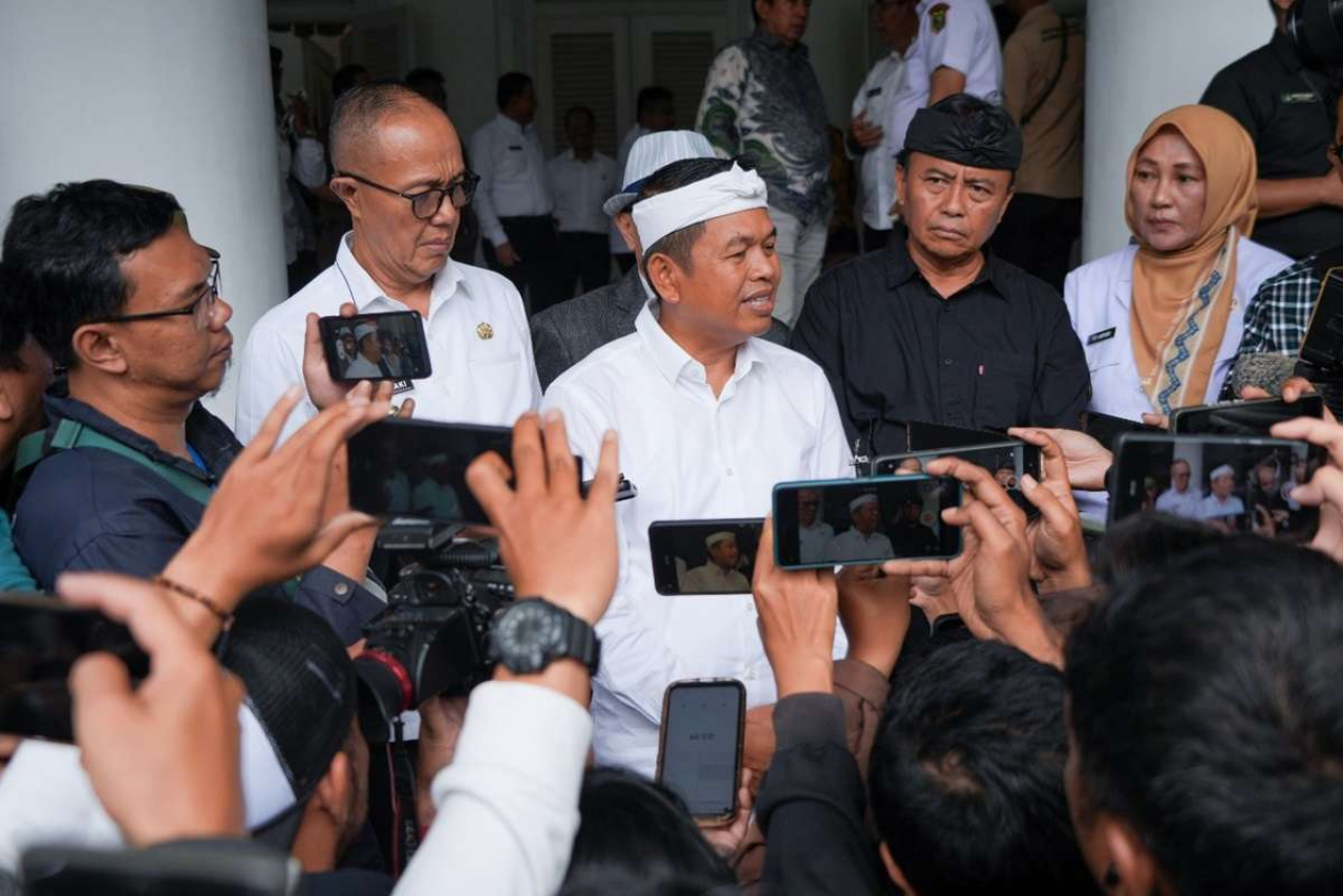 Gubernur Jawa Barat Dedi Mulyadi