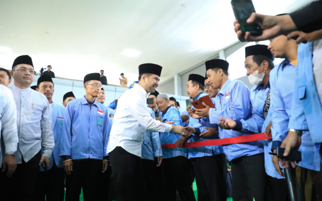 Silaturahim Akbar 1.000 Pengurus Dewan Pengurus Wilayah (DPW) Badan Komunikasi Pemuda Remaja Masjid Indonesia (BKPRMI) se-Jawa Timur di Universitas Darul Ulum, Jombang, Sabtu (10/5/2025).