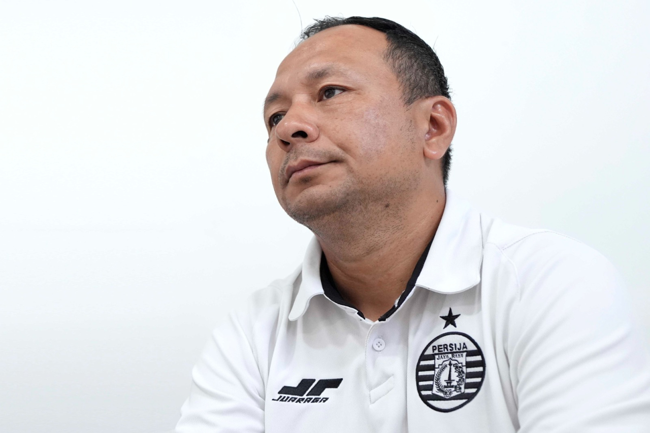 pelatih caretaker, Ricky Nelson.