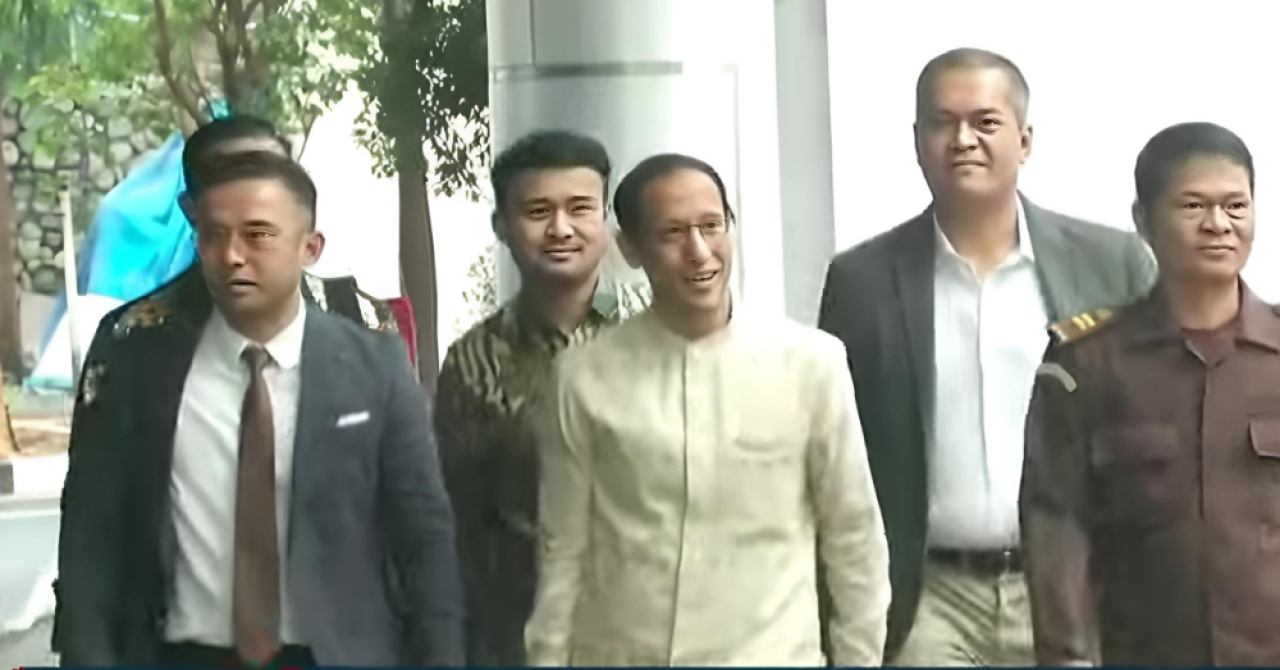 Bayang-Bayang Chromebook: Ketika Nadiem Dicegah ke Luar Negeri
