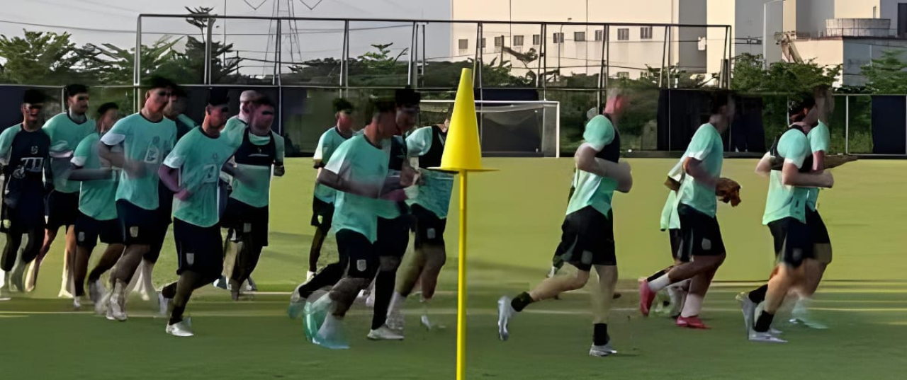 Persebaya menggelar latihan perdana sebagai langkah awal menghadapi Liga 1 2025/2026.