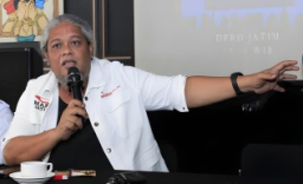 Ketua Masyarakat Anti Korupsi Indonesia (MAKI) Jawa Timur, Heru Satriyo