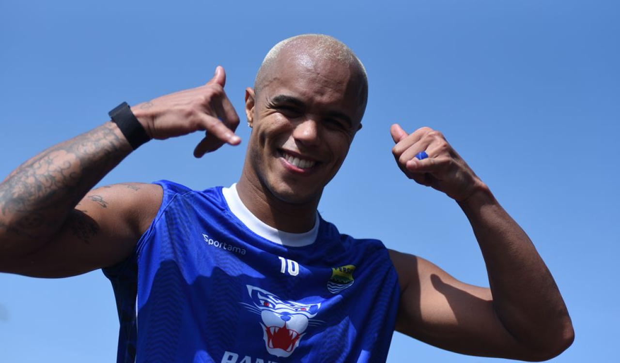 Gelandang serang PERSIB asal Brasil, Wiliam Marcilio mengenakan jersey bernomor punggung 10. (PERSIB.co.id/Sutanto Nurhadi Permana)
