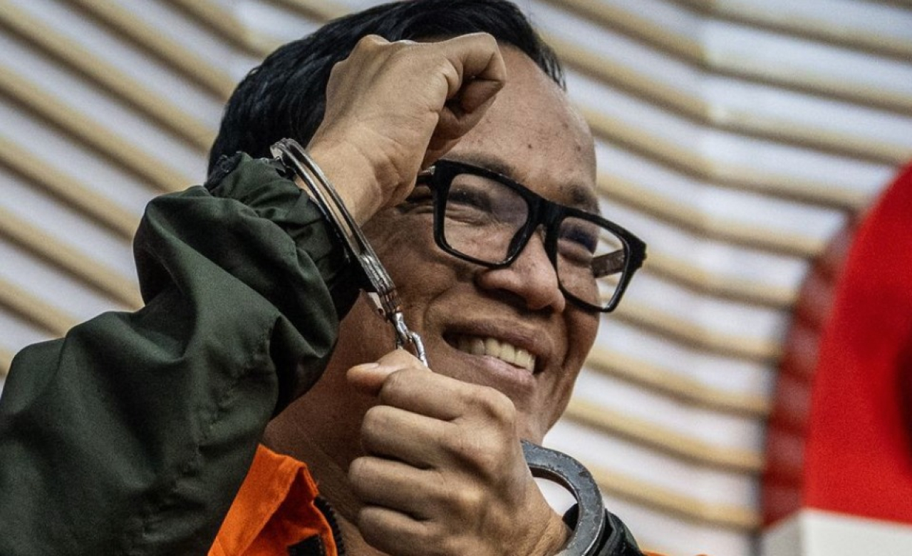 KPK Sita Alphard dan Empat Ponsel dari Rumah Eks Wamenaker Immanuel Ebenezer