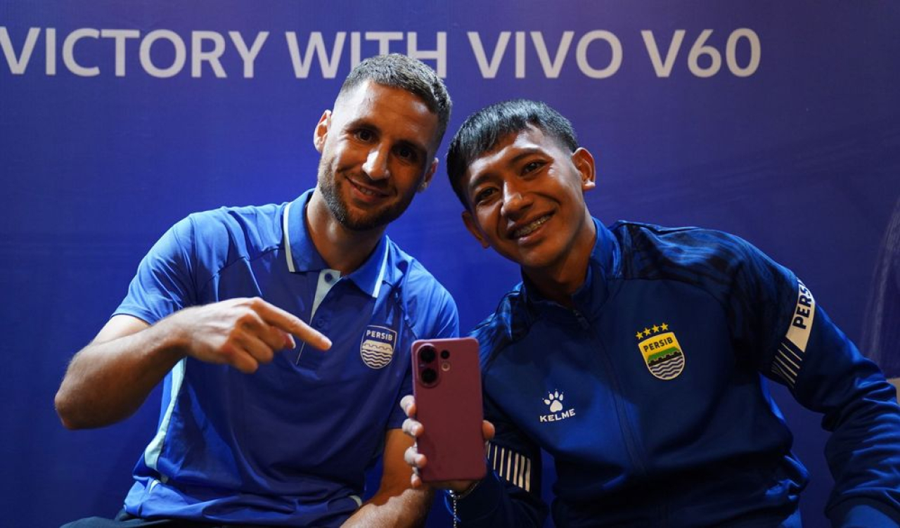 Beckham Putra Nugraha dan Luciano “Lucho” Guaycochea