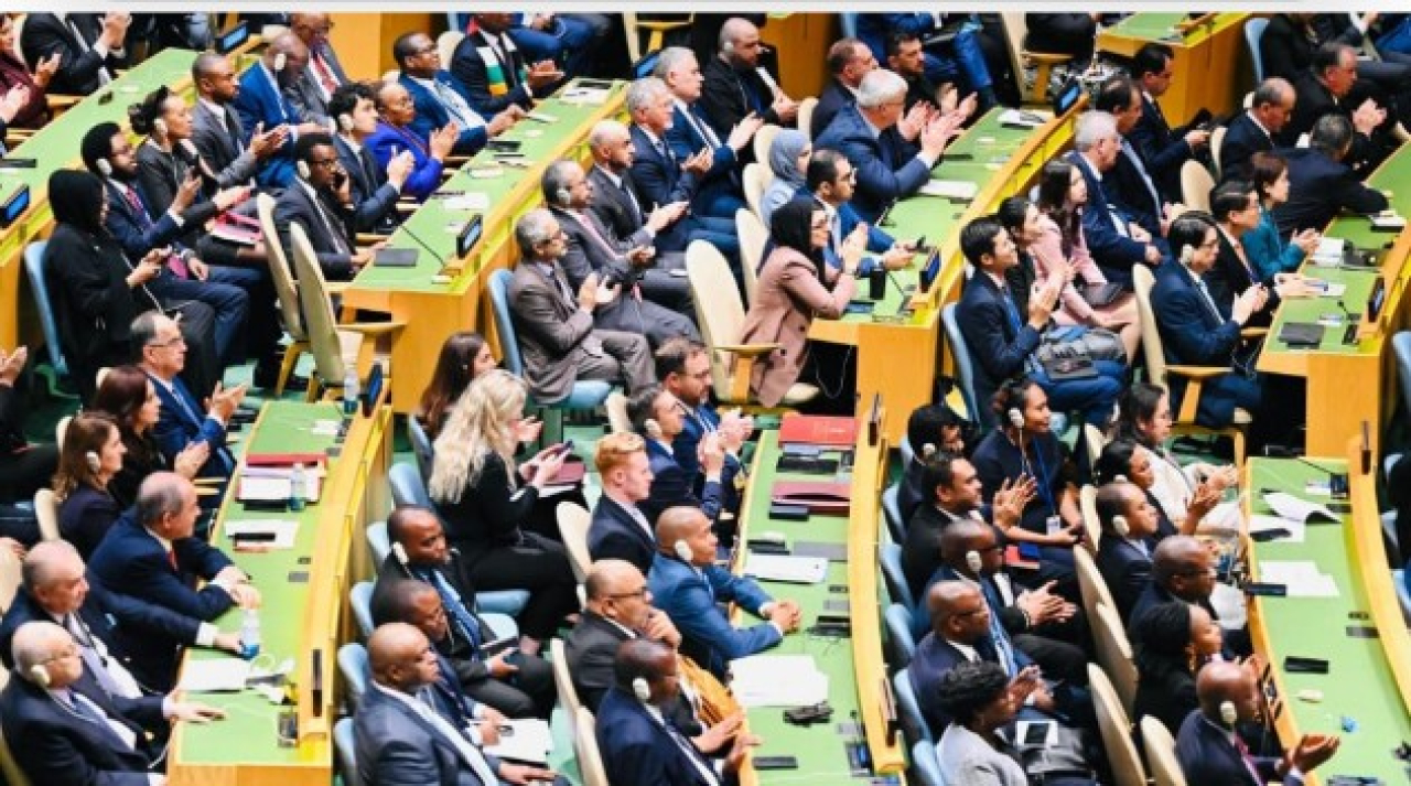 Apresiasi peserta Sidang Majelis Umum ke-80 Perserikatan Bangsa-Bangsa (PBB) terhadap pidato Presiden Prabowo Subianto pada Selasa, 23 September 2025 di New York, Amerika Serikat. Foto: BPMI Setpres/Laily Rachev