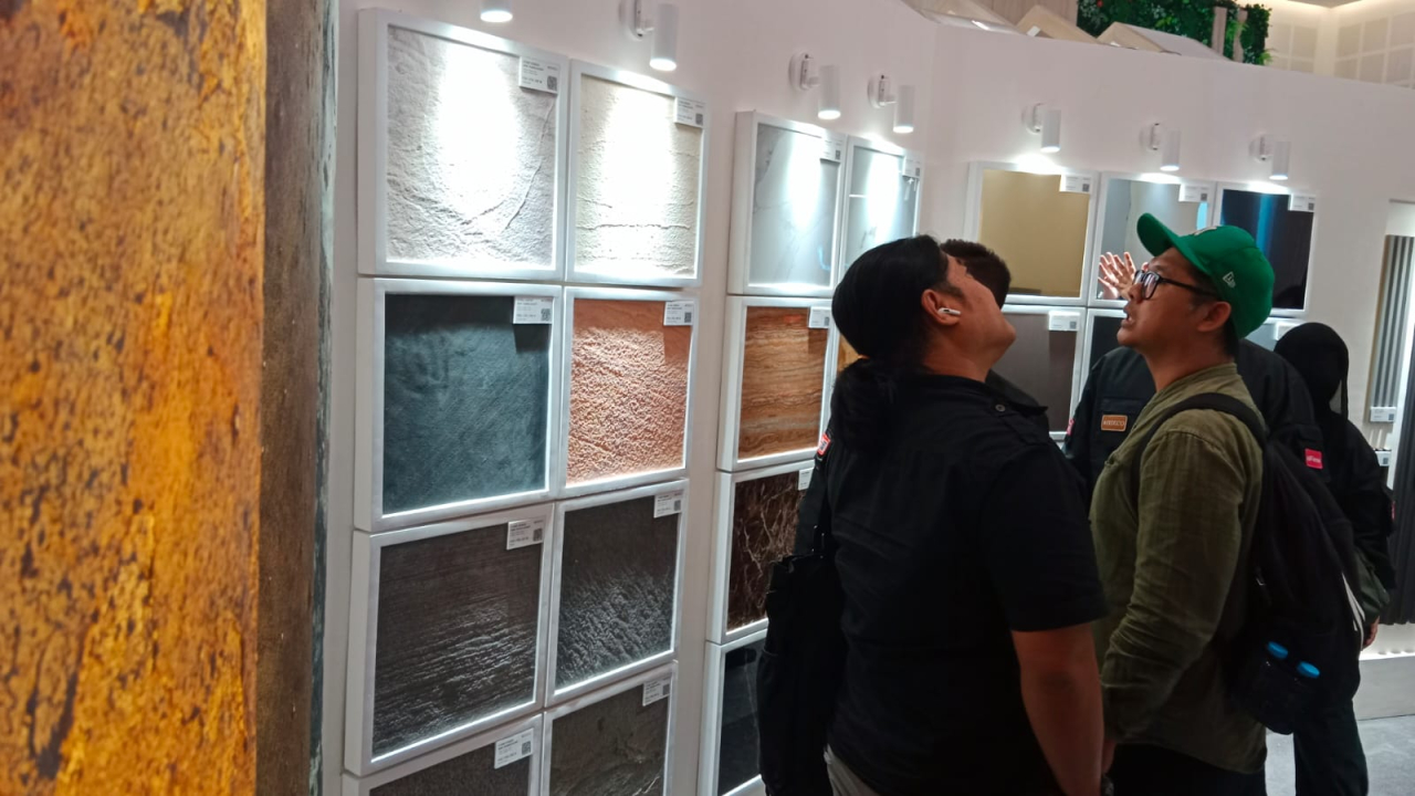 Warnai IndoBuildTech Surabaya 2025, TACO kenalkan ratusan koleksi baru 'Explore New Horizons'