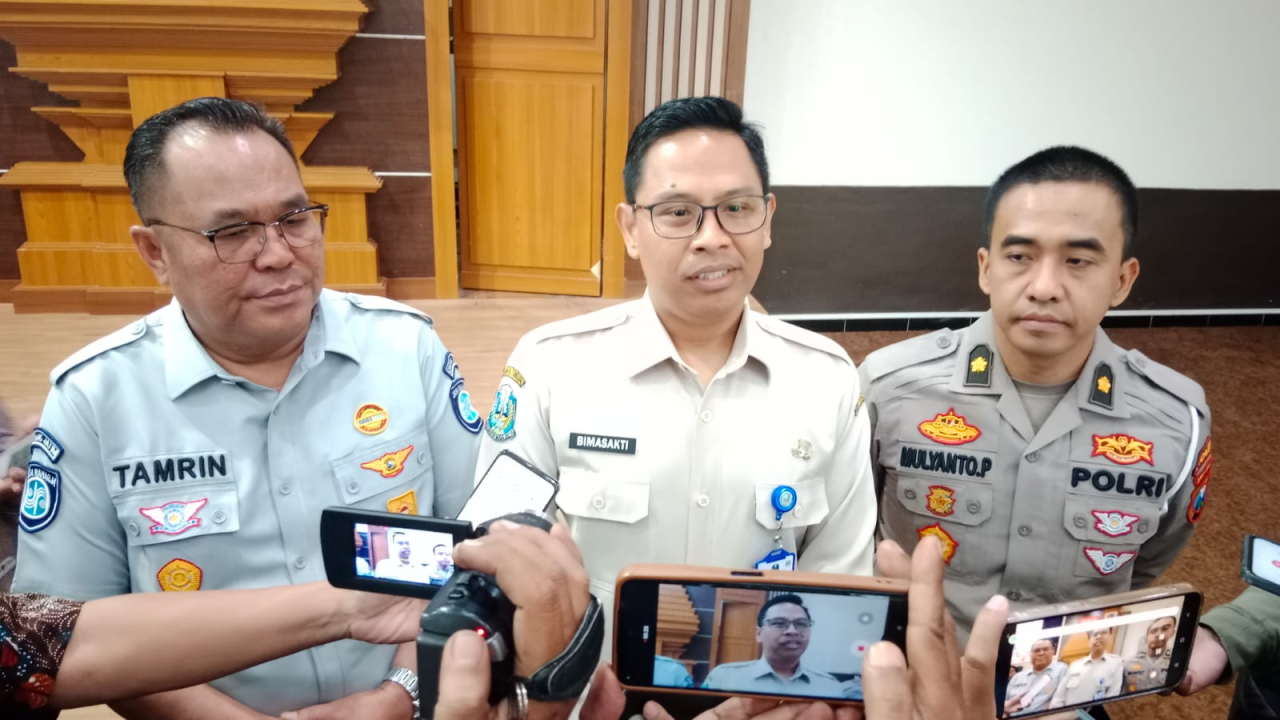Kado HUT ke-80 Jatim: Pemutihan Pajak Tahap II Resmi Digulirkan, Ojol hingga Penerima Bansos Diuntungkan