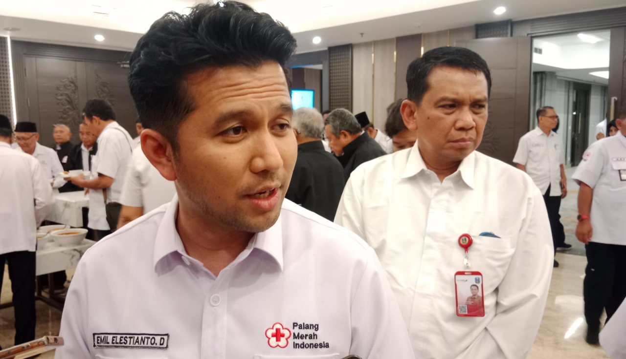 Wakil Gubernur sekaligus Ketua Dewan Kehormatan PMI Jatim, Emil Elestianto Dardak