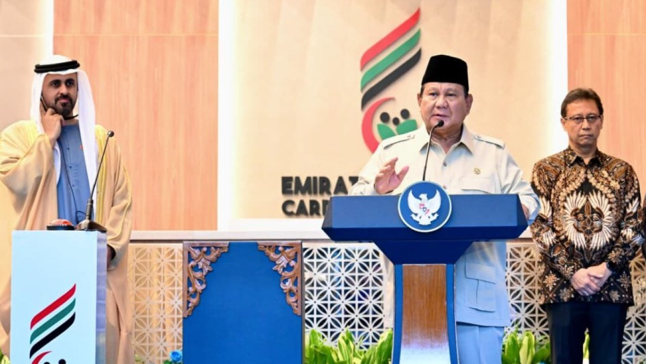 Presiden Prabowo Subianto meresmikan Rumah Sakit (RS) Kardiologi Emirates–Indonesia di Kota Surakarta, Jawa Tengah, pada Rabu, 19 November 2025. Foto: BPMI Setpres/Cahyo