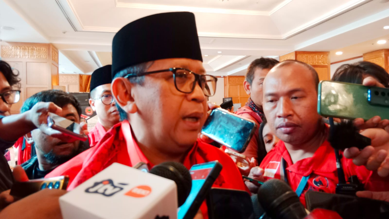Hasto Ajak Kader PDIP Jatim Menimba Kekuatan Sejarah Perjuangan Bangsa