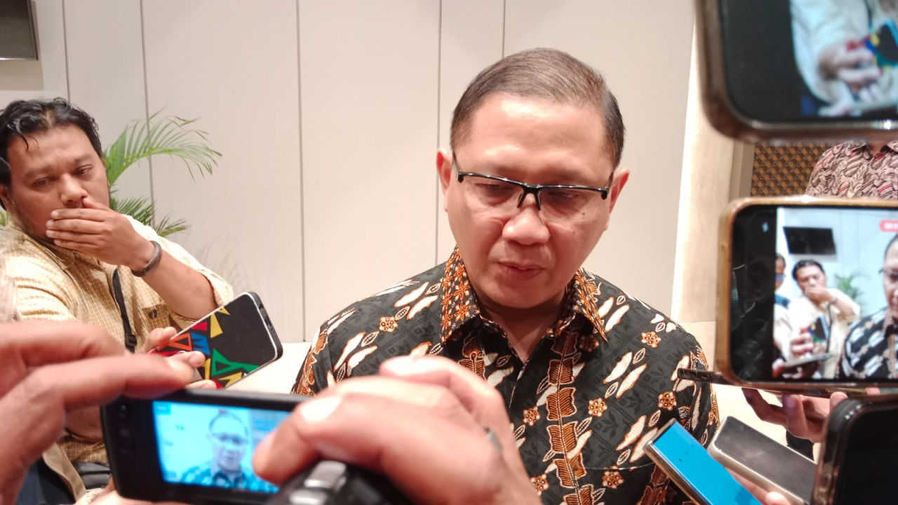Kepala Dinas Pendidikan Jawa Timur, Aries Agung Paewai
