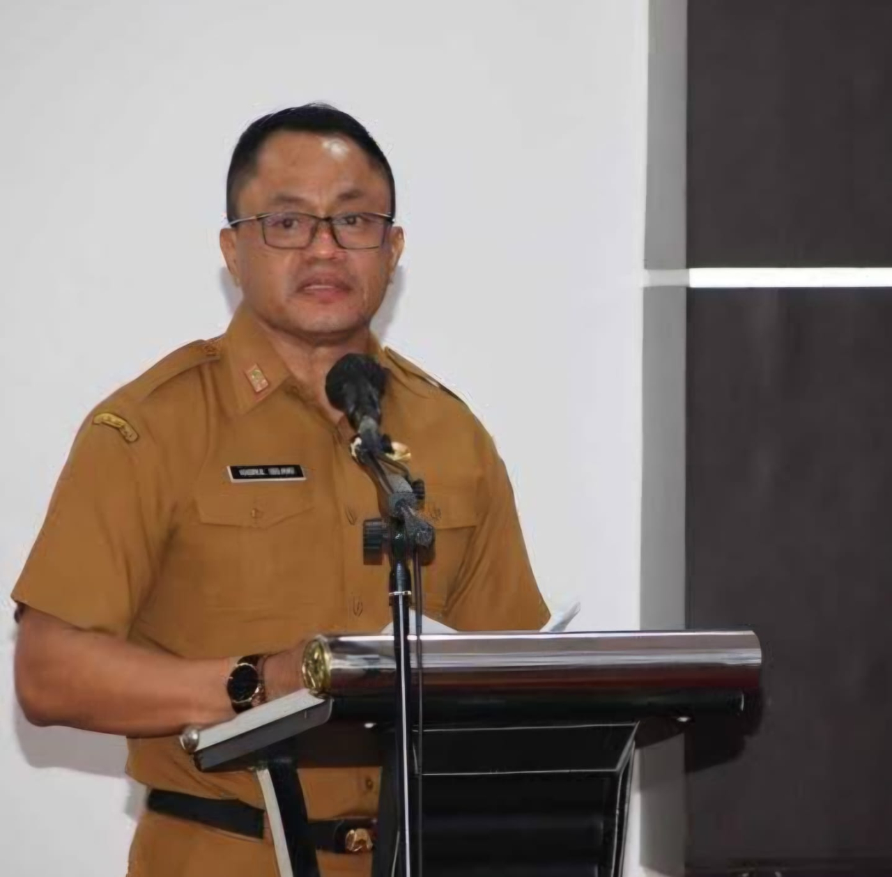 Jubir Pemrov Maluku Kasrul Selang.
