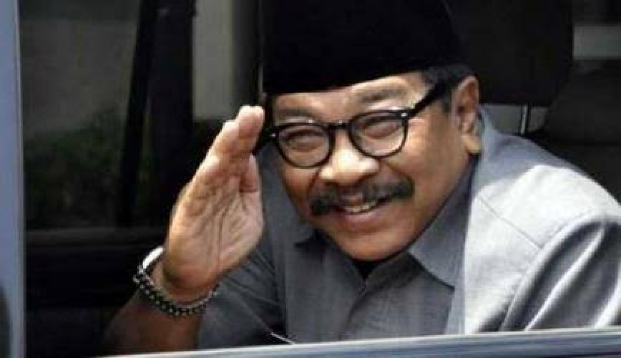 Dr. H. Soekarwo, S.H., M.Hum. Gubernur Jawa Timur 2009–2019