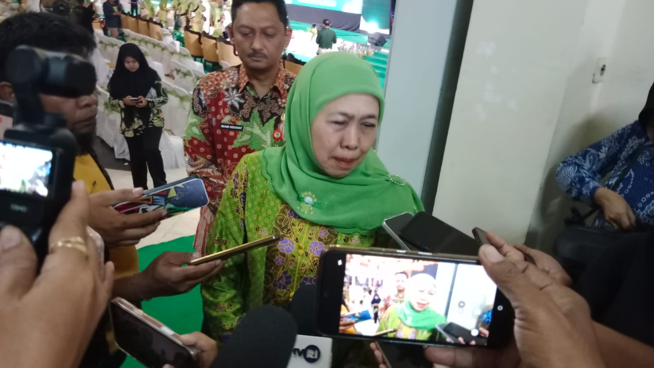 Gubernur Jawa Timur, Khofifah Indar Parawansa.