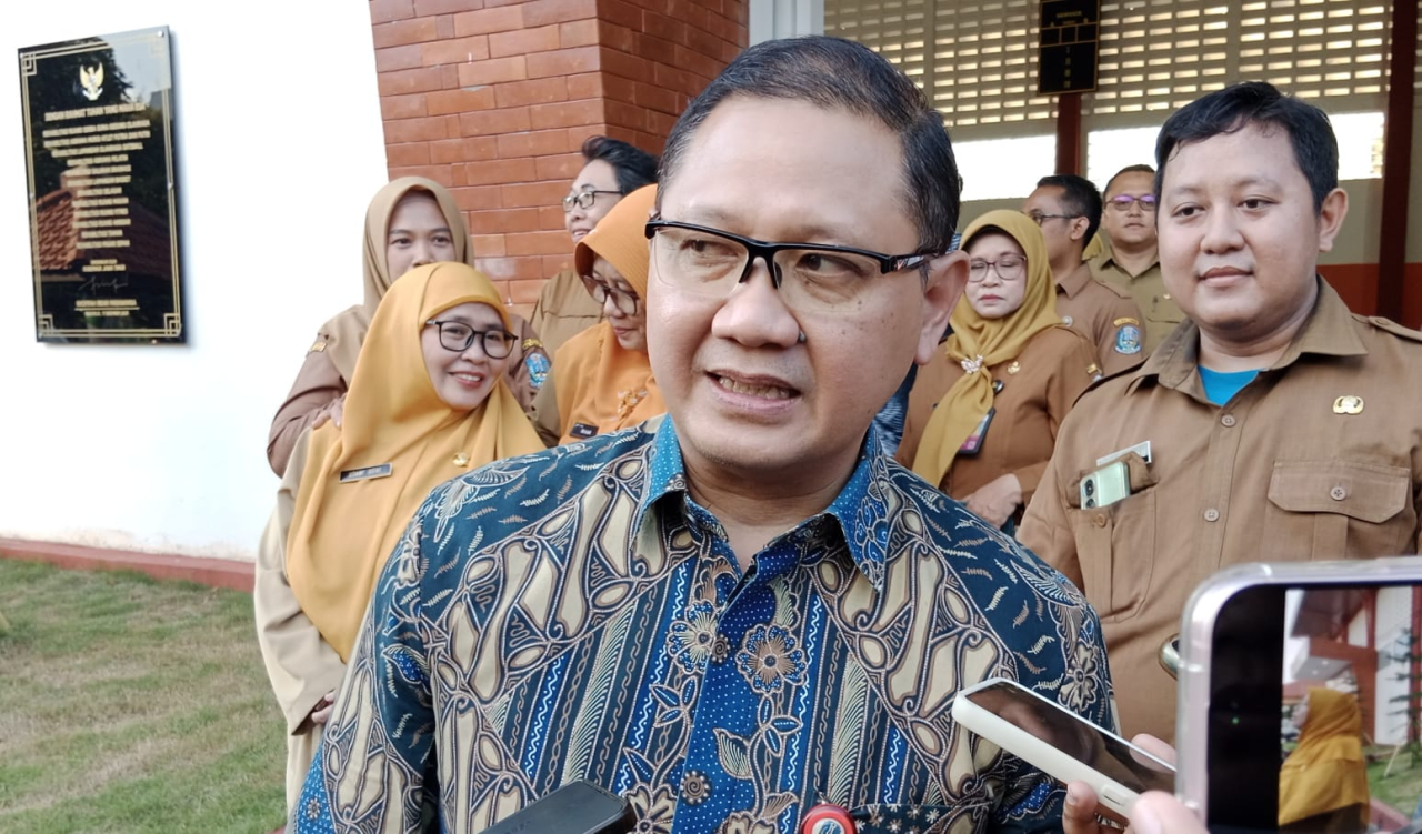 Kepala Dinas Pendidikan Jawa Timur, Aries Agung Paewai