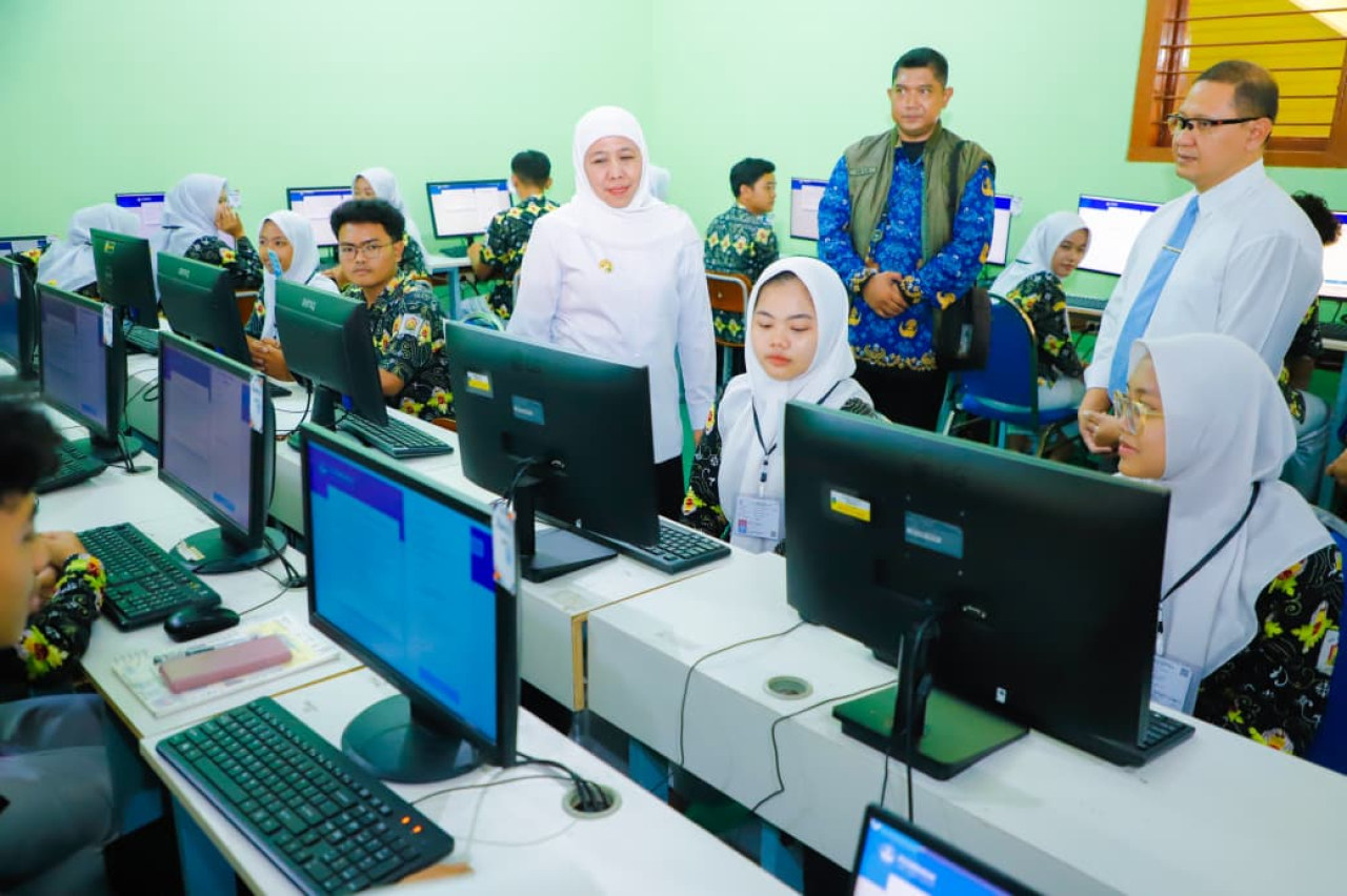 Jatim Perkuat Posisi Barometer Pendidikan Nasional di Hardiknas 2026