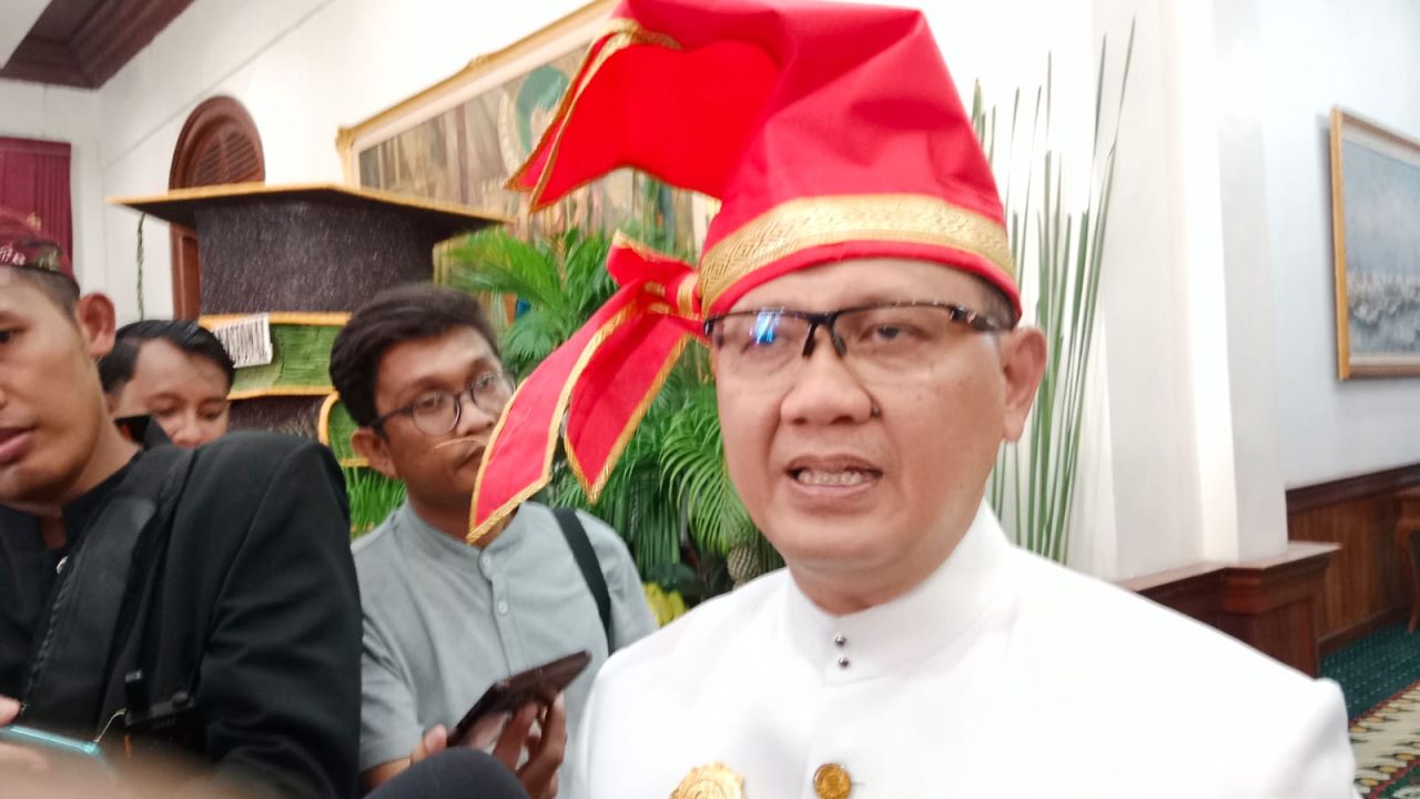 Kepala Dinas Pendidikan Jatim, Aries Agung Paewai