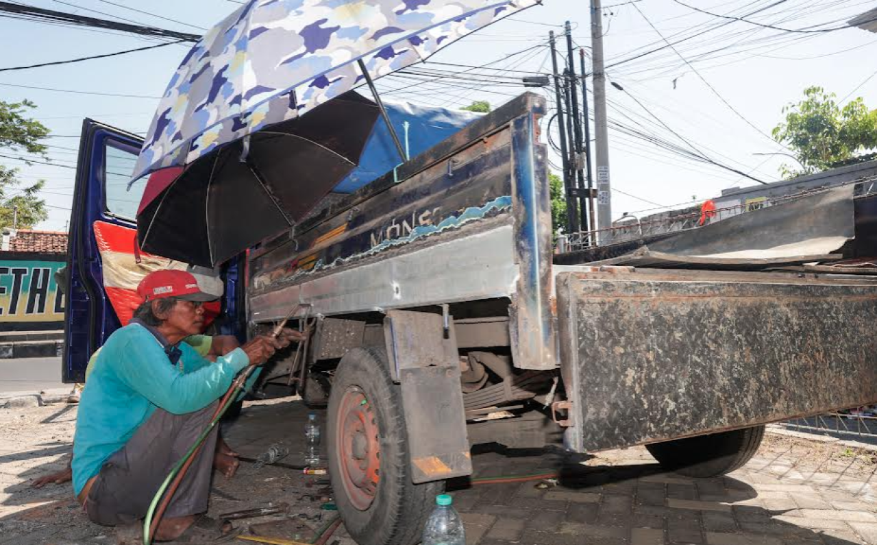 Relokasi Bengkel Jalan Nias, Pemkot Surabaya Tata Kawasan Tanpa Matikan Usaha Warga