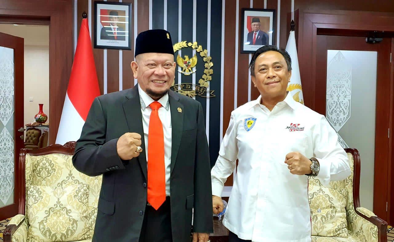Ketua Dewan Perwakilan Daerah Republik Indonesia (DPD RI), AA LaNyalla Mahmud Mattalitti (kiri). ist