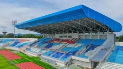 Di antara stadion yang direnovasi, Stadion Kanjuruhan di Kabupaten Malang menjadi sorotan utama