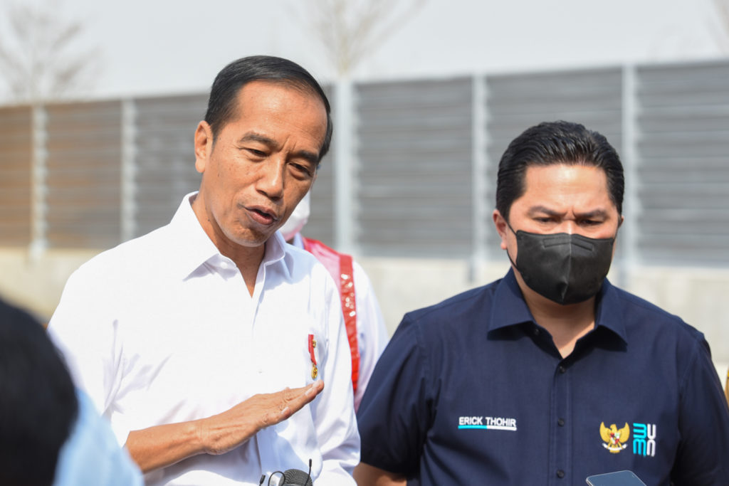 Presiden Jokowi memberikan keterangan pers usai meresmikan Jalan Tol Cibitung–Cilincing, Selasa (20/09/2022) pagi, di Gerbang Tol Gabus, Bekasi, Jabar. (Foto: Humas Setkab/Teguh)