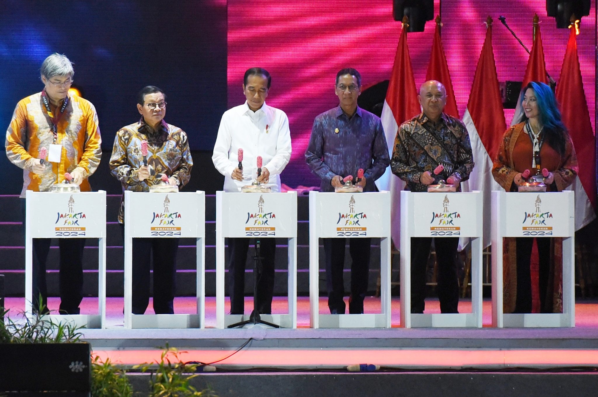 Presiden Jokowi Resmi Membuka Pameran Pekan Raya Jakarta 2024