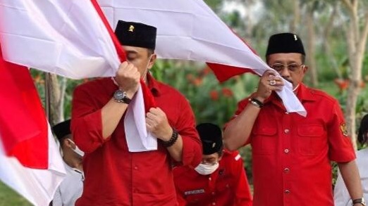 Eri Cahyadi dan Armuji