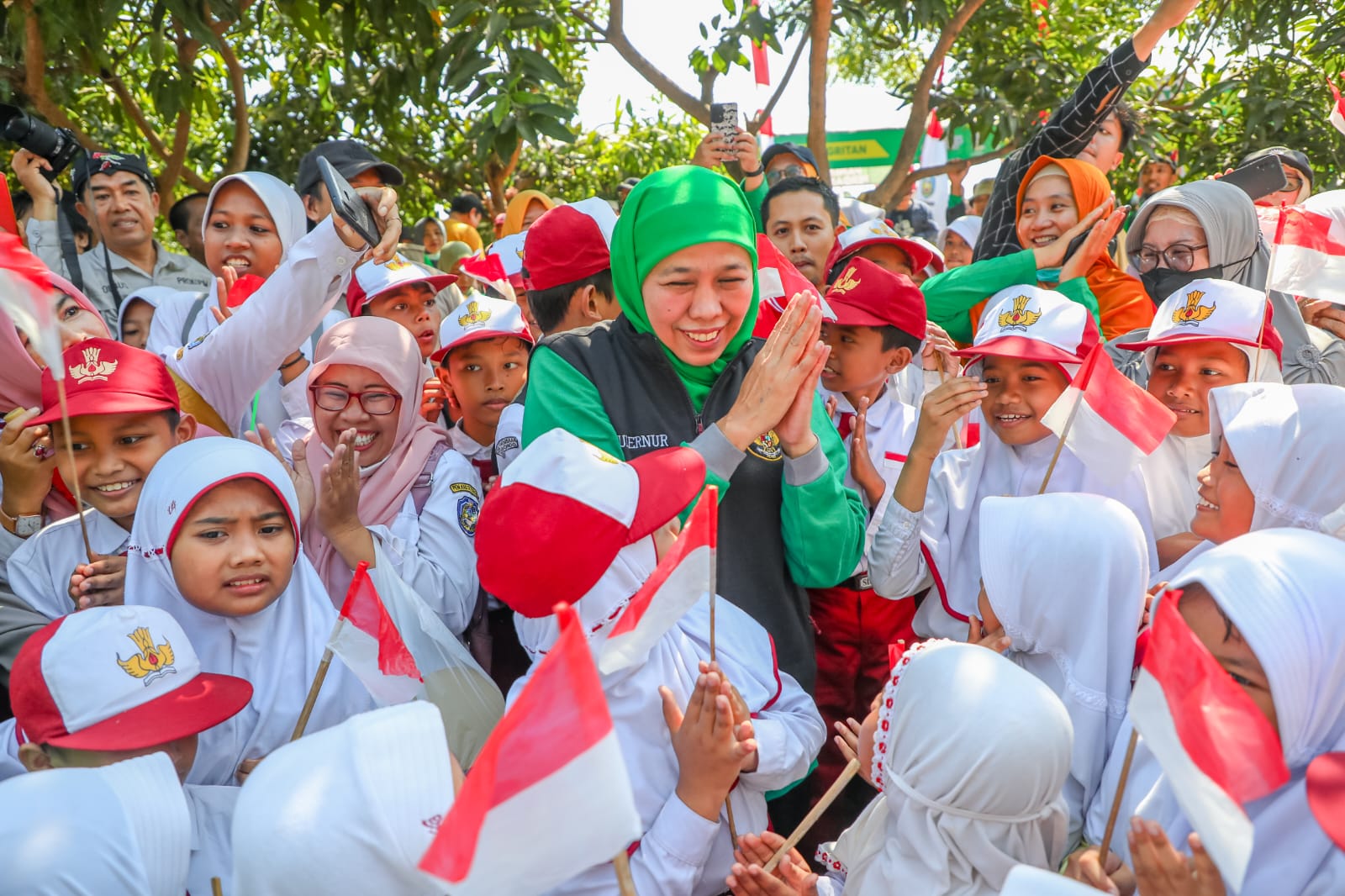 Gubernur Khofifah: Alhamdulillah 38 Kab/Kota di Jatim Juga Sudah Berpredikat KLA