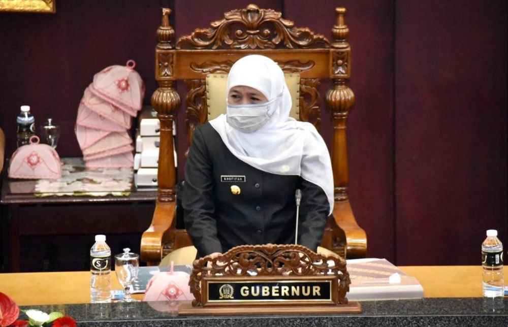Gubernur Jatim Khofifah di Sidang Paripurna (Foto: ist)