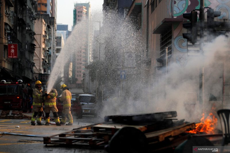 Gedung di Hongkong Terbakar, Tujuh Orang Tewas dan 10 Orang Luka-luka